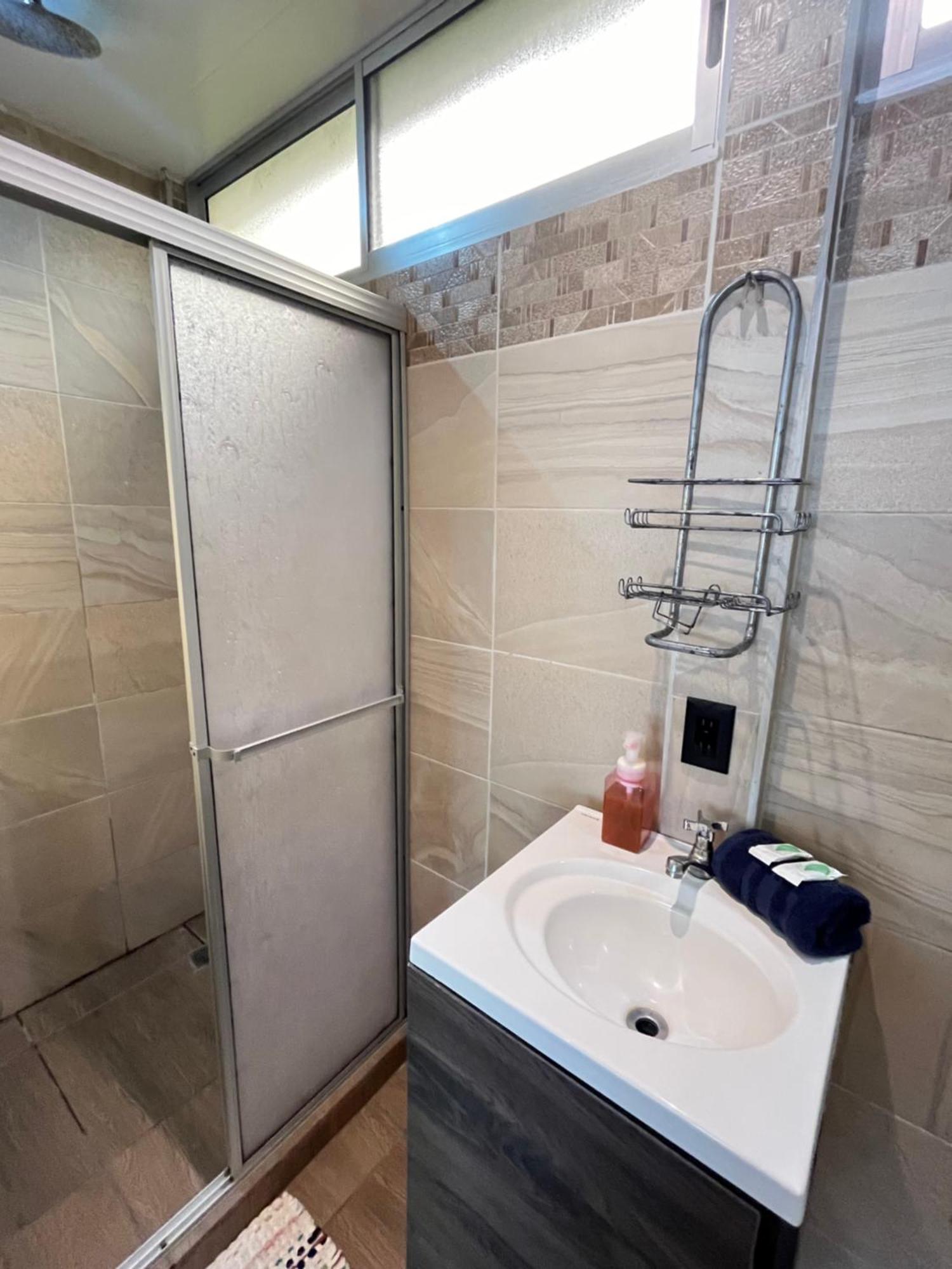 Apartamentos En El Centro De Puerto Viejo 푸에르토 리몬 외부 사진